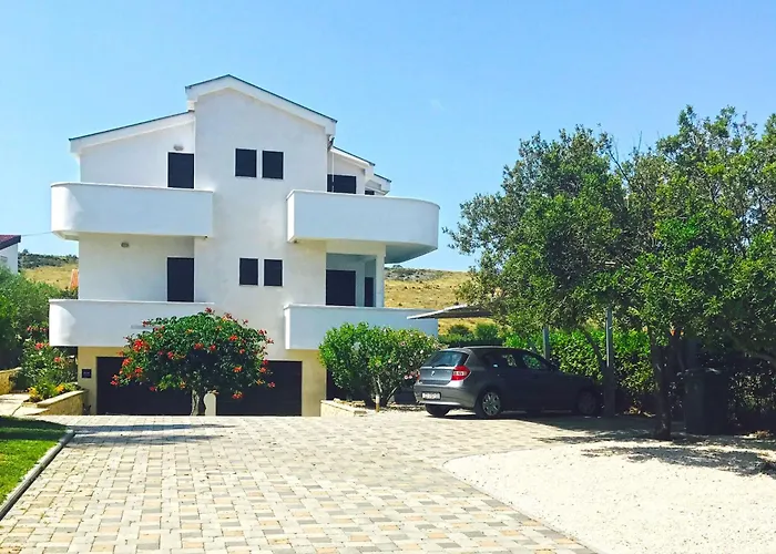 Blue Skies * Ljubac (Zadar)