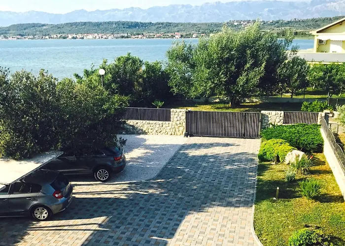 Apartment Blue Skies Ljubac (Zadar)